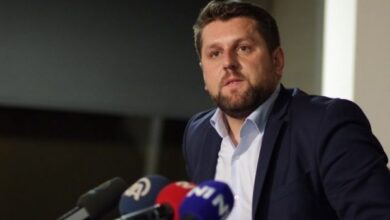 Duraković: Država treba stati iza nas, u protivnom Bošnjaci neće prihvatiti mandate u Srebrenici Photo of Duraković: Država treba stati iza nas, u protivnom Bošnjaci neće prihvatiti mandate u Srebrenici