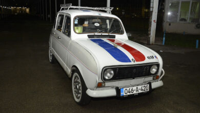 Photo of Bogata kolekcija oldtimera u Mostaru: Od Renaulta 4 koji obilazi Evropu do BMW-a iz 1936.