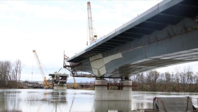 Photo of Mitrović posjetio gradilište mosta između BiH i Hrvatske: Do juna postavljanje čelične konstrukcije