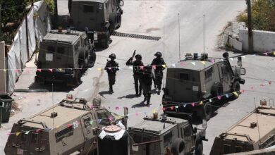 Photo of Al-Quds: Izraelske snage tokom racije ranile 18-godišnjeg Palestinca 
                                                          
                                    Al-Quds: Izraelske snage tokom racije ranile 18-godišnjeg Palestinca