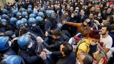 Photo of Sukob ugostitelja sa policijom ispred zgrade parlamenta Italije
