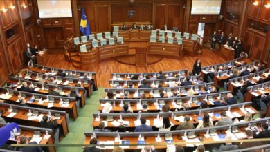 Photo of Zbog nedostatka kvoruma prekinut prvi krug glasanja za predsednika Kosova