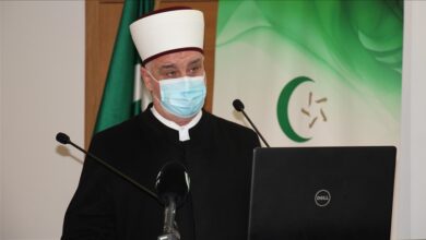 Photo of Reis Kavazović imamima: Ostanite postojani na putu kojim idete