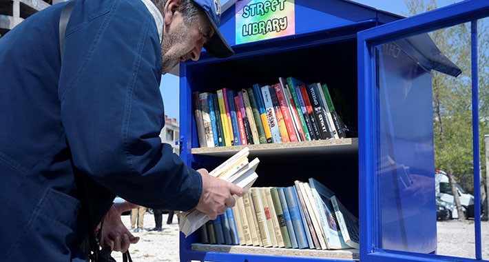 Na Svjetski dan knjige: Mostar dobio pet "uličnih" biblioteka