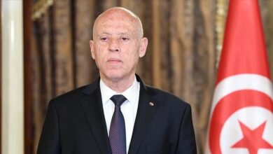 Photo of Predsjednik suspendovao rad parlamenta i razriješio premijera, optužen za državni udar