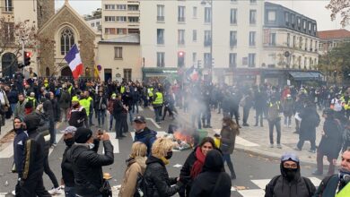 Photo of Neredi na treću godišnjicu protesta žutih prsluka