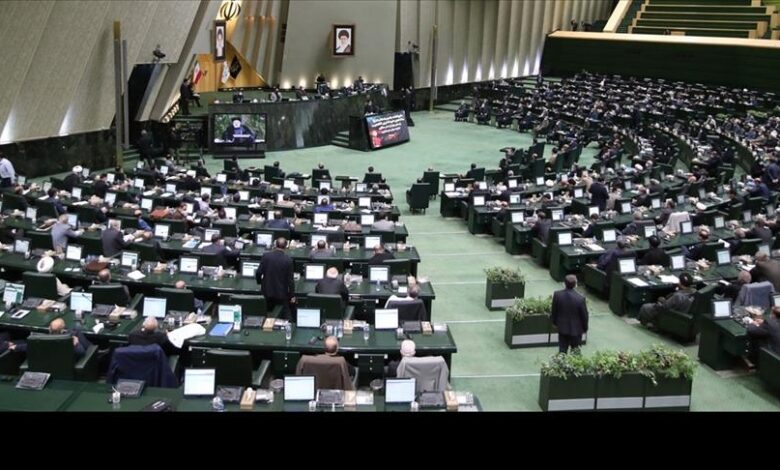 Iranski parlament obustavlja rad zbog COVID-19