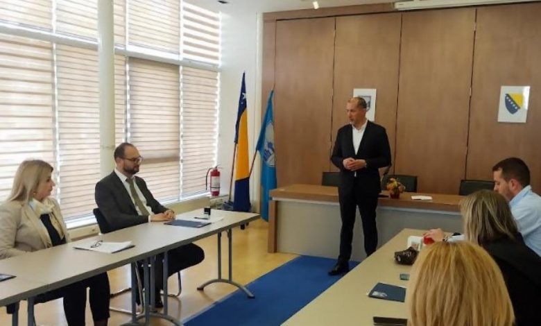 Općina Novo Sarajevo podržala rad deset osnovnih škola sa ukupno 105.000 KM