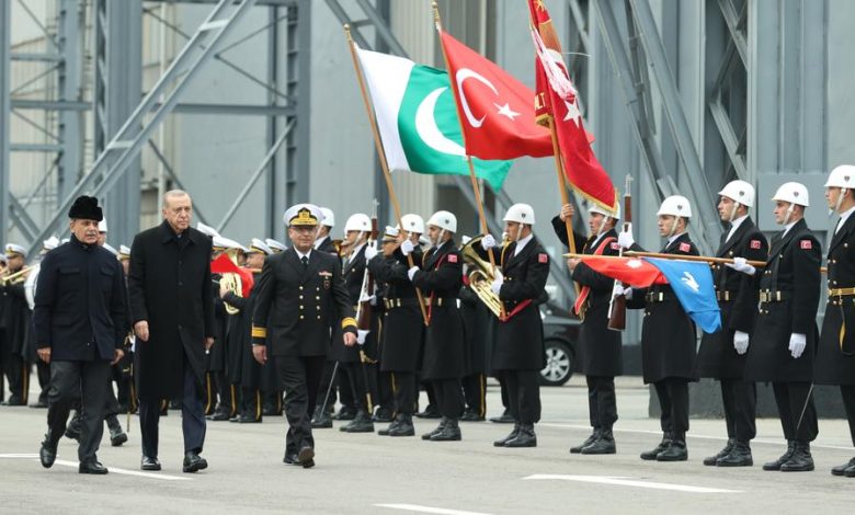 Ankara, Islamabad promoviraju odbrambene veze za mir: Pakistanski premijer Sharif