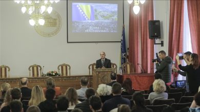 Photo of Tribina na UNSA: Važno očuvati BiH kao državu s multietničkim i multikulturnim karakterom