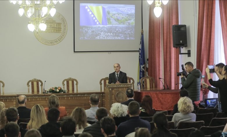 Tribina na UNSA: Važno očuvati BiH kao državu s multietničkim i multikulturnim karakterom