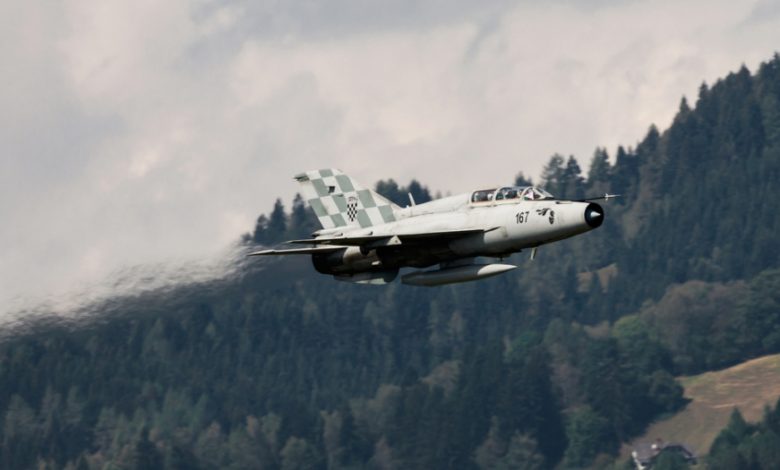Hrvatska: Pao MIG-21, s jednim pilotom uspostavljen kontakt Hrvatska: Pao MIG-21, s jednim pilotom uspostavljen kontakt