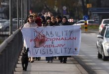 Photo of Građani šetnjom Zenicom poručili da moraju biti vidljivija kategroija društva