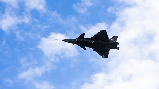 Uspješno obavljen prvi let turskog bespilotnog borbenog aviona "Bayraktar Kizilelma" Uspješno obavljen prvi let turskog bespilotnog borbenog aviona "Bayraktar Kizilelma"