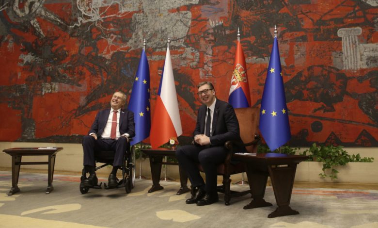 Zeman u Beogradu: Turkiye, Srbija i Kina bi mogle da budu medijatori u razgovoru Ukrajine i Rusije Zeman u Beogradu: Turkiye, Srbija i Kina bi mogle da budu medijatori u razgovoru Ukrajine i Rusije