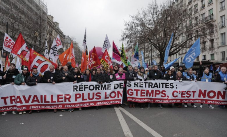 Više od milion ljudi na protestima protiv penzione reforme u Francuskoj Više od milion ljudi na protestima protiv penzione reforme u Francuskoj