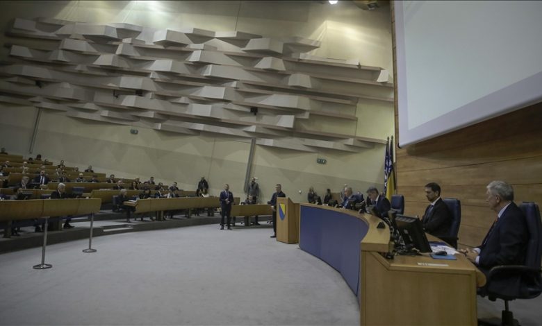 Počela sjednica Predstavničkog doma PSBiH o potvrđivanju novog saziva Vijeća ministara Počela sjednica Predstavničkog doma PSBiH o potvrđivanju novog saziva Vijeća ministara