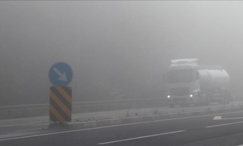 Zbog magle smanjena vidljivost na pojedinim dionicama puteva u BiH Zbog magle smanjena vidljivost na pojedinim dionicama puteva u BiH