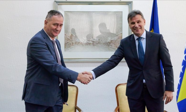 Novalić i Lagumdžija potpisali Memorandum o saradnji Vlade FBiH i VSTV-a BiH: Federacija BiH gradi „Palatu pravde“ Novalić i Lagumdžija potpisali Memorandum o saradnji Vlade FBiH i VSTV-a BiH: Federacija BiH gradi „Palatu pravde“