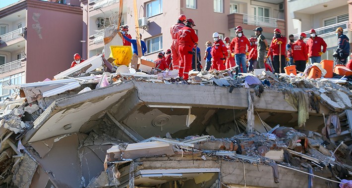 Turkiye: Majka i troje djece spašeni ispod ruševina 28 sati nakon zemljotresa