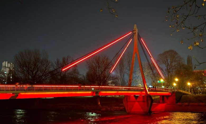 U znak solidarnosti s narodom Turkiye: Mostovi u Zenici u crvenoj boji turske zastave