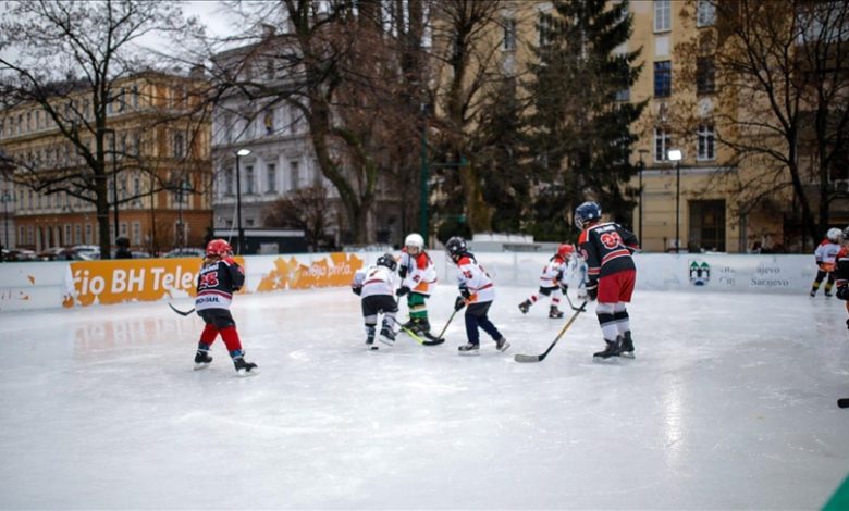 “Sarajevo Holiday Market“: Hokejaškom utakmicom mališana najavljeno zatvaranje klizališta
