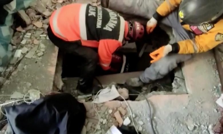 Čudo u Turkiye: Troje djece iz iste porodice spašeno iz ruševina 80 sati nakon zemljotresa