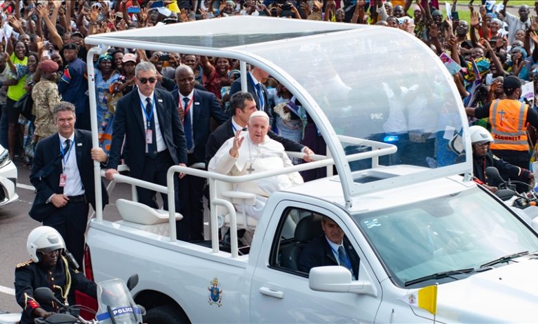 Papa Franjo stigao u sukobima razorenu Demokratsku Republiku Kongo