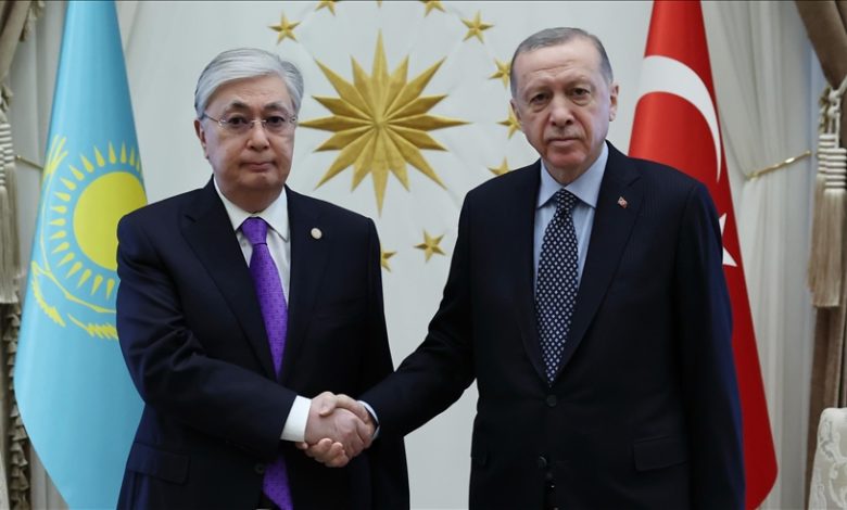 Erdogan u Ankari razgovarao sa kazahstanskim kolegom Tokayevom Erdogan u Ankari razgovarao sa kazahstanskim kolegom Tokayevom