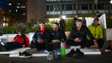Photo of Zenički rudari će noć provesti na otvorenom: Ne idemo nikuda, sutra nam se pridružuju porodice