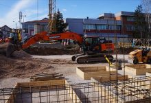 Photo of Novi Pazar: Vučić prisustvovao ozvaničenju radova na rekonstrukciji i dogradnji Opšte bolnice