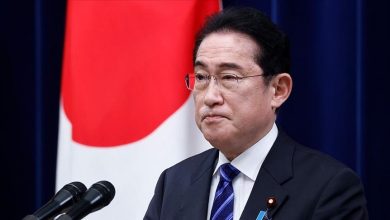 Photo of Premijer Japana otpušta sina s funkcije zbog neprimjerenih fotografija iz rezidencije