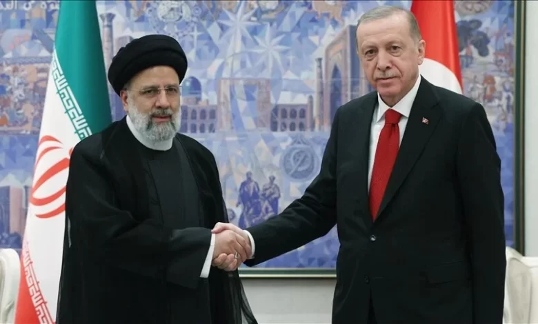 Iranski predsjednik Raisi čestitao Erdoganu: Odnosi Irana i Turkiye biće još snažniji
