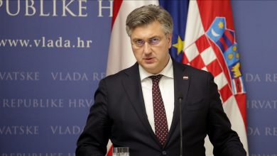 Photo of Hrvatska: Rastu plaće za 219.000 službenika u državnim i javnim službama 
 Hrvatska: Rastu plaće za 219.000 službenika u državnim i javnim službama