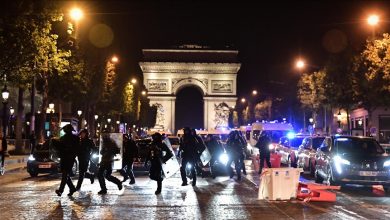 Photo of Nastavljeni sukobi policije i demonstranata