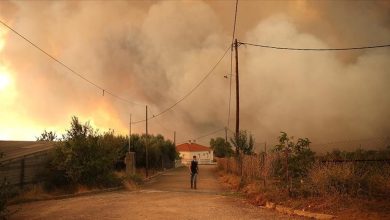Photo of Nastavljene evakuacije zbog požara u Grčkoj
