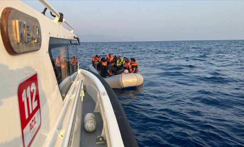 Turkiye: Spašeno 125 neregularnih migranata koje je Grčka potisnula 
 Turkiye: Spašeno 125 neregularnih migranata koje je Grčka potisnula
