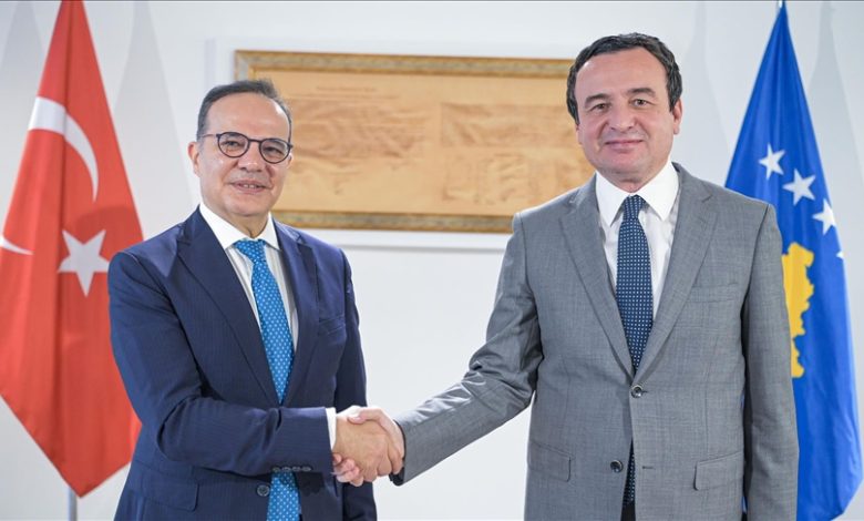 Premijer Kosova Kurti primio zamenika ministra spoljnih poslova Turkiye Bozaya