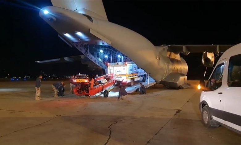 Avioni s pomoći i spasilačkim timovima iz Turkiye odletjeli u Libiju