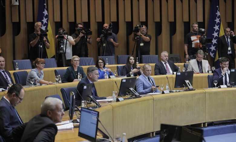 Zbog nedostatka entitetske većine iz RS-a Dom naroda PSBiH nije podržao izmjene ni jednog prijedloga zakona