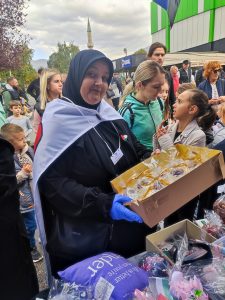 OŠ HASAN KJAFIJA PRUŠČAK: Humanitarni bazar za narod Palestine
