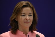 Photo of Tanja Fajon u Kijevu: Težit ćemo trajnom miru u Ukrajini