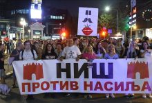 Photo of Šetnje prerastaju u političku borbu za oslobađanje od naprednjačke vlasti