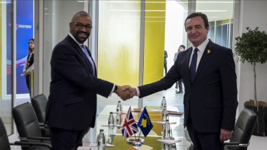 Photo of Kurti i Cleverlyem u Tirani: Važno osuditi terorizam i napad Srbije na Kosovo 
 Kurti i Cleverlyem u Tirani: Važno osuditi terorizam i napad Srbije na Kosovo