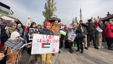 Photo of U Sarajevu veliki broj građana na skupu podrške Palestini: “Jučer Srebrenica, danas Gaza”