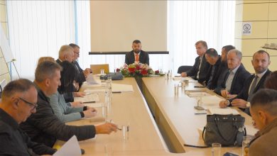 Photo of Ministarstvo za ljudska prava i izbjeglice BiH: Ugovori o dodjeli grant sredstava u vrijednosti više od 1,7 miliona KM