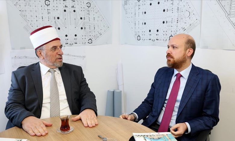 Kosovski muftija Ternava sa Bilalom Erdoganom obišao gradilište Centralne džamije u Prištini