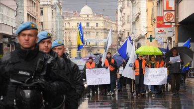 Photo of U Sarajevu protest “Svi za Bosnu, Bosna za sve”: BiH se kao država nastavlja razarati pred očima čitavog svijeta