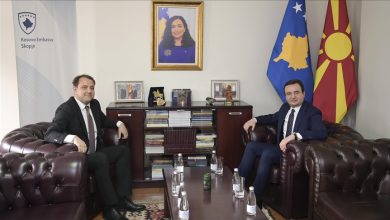 Photo of Premijer Kurti posetio Ambasadu Republike Kosovo u Skoplju