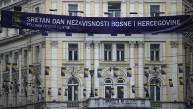 Photo of Ulice Sarajeva i drugih gradova okićene zastavama BiH uoči obilježavanja Dana nezavisnosti